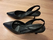 Czółenka, szpilki z paskiem