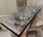 Wieszak na klucze glamour z napisem Home