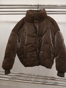 Kurtka jest ciepła marka JJXX