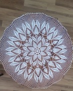 Mały obrus - serweta na ławę hand made 70 cm