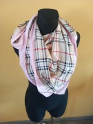 Chusta wzór podobny do Burberry 