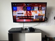 Sony PlayStation ps4 pro 1TB