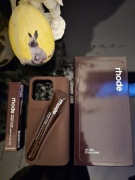 Rhode Espresso Apple Iphone 15 Pro case lip Hailey Bieber obudowa