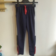 Spodnie dresowe r.128