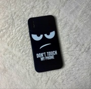 Czarne etui iPhone X / XS don’t touch my phone