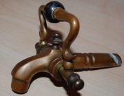 MOSIĘŻNY KRAN DO BECZKI XIX WIEK