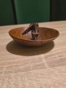 Chochla do wody ręcznie rzeźbiona