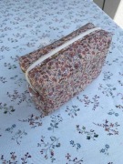 Kosmetyczka neseser DIY we kwiaty