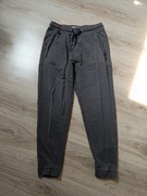 Spodnie dresowe chłopięce 