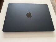 MacBook Air M2 kolor midnight stan idealny