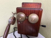 Telefon ścienny, początek XX wieku