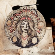 Wegański bęben “Native Woman" 18'' (z futerałem)