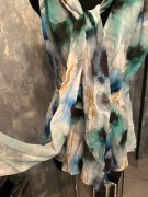 Piękna bluzeczka Elisabetta Franchi z szarfą r.44