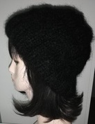 Czapka w warkocze czarna MOHER rękodzieło 