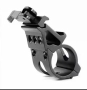 Montaż taktyczny latarka laser