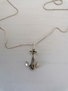 Naszyjnik  wisiorek - kotwiczka,srebro próby 925. 