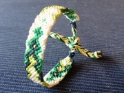 Bransoletka choinka makrama