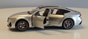 Model Audi RS7 skala 1:24 z oświetleniem otwierane drzwi nowe srebrne