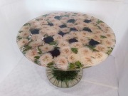 Ekskluzywny stół z żywicy epoksydowej i piwonii  (z kwiatami, stół-bukiet)