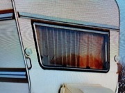 Przednia szyba przyczepa kempingowa camping kamper