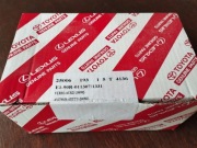 KLOCKI HAMULCOWE TOYOTA 04465-YZZED ORYGINAŁ