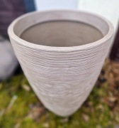 Duża donica PE fi44 h71