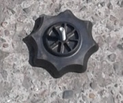 Śruba mocująca koło dojazdowe VW, skoda, seat M8