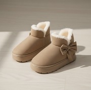 Nowe beżowe ciepłe damskie kapcie buty zimowe miękkie na zimę śniegowce