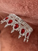 Korona tiara diadem królewska w kolorze srebrnym z czerwonymi kryształkami