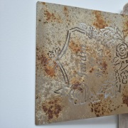 Dekoracyjna tablica metalowa „Jardin des Rêves” – styl industrial / vintage