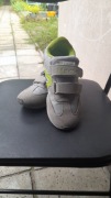 Buty adidasy na rzepy  chłopięce  r.32 wkładka 19.5cm