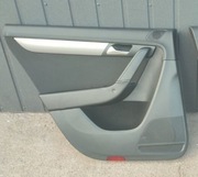 Boczek drzwi lewy tył Volkswagen Passat B7 kombi