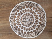 SERWETKA WYKONANA  NA SZYDEŁKU śr. 23 cm  (2)