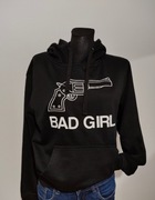 Czarna bluza dresowa z kapturem Bad Girl używana rozmiar XS /S 