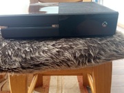 Xbox One + 18 gier