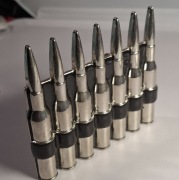 Klamra do pasa siedem naboi.