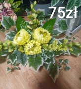 Wiązanka ze sztucznych kwiatów 