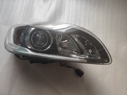 Lampa przód prawa Volvo S60 V60 lift 31420262 CAŁA