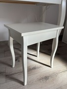 Biały taboret do toaletki hemnes