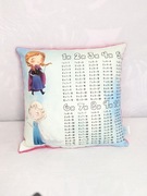 Poduszka z tabliczką mnożenia elsa kraina lodu 28 x 28 cm Dzień dziecka