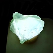 LAMPKA USB A LED Świetlik magic z Kryształem Kamień Minerał Zielony Fluoryt