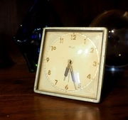 Stary niemiecki budzik Kienzle