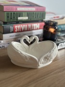 Dekoracyjna podstawka na biżuterię łabędzie | Różne kolory