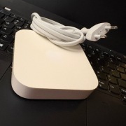 Apple AirPort Express 2. Gen (A1392) | AirPlay 2 | Audio Streamer