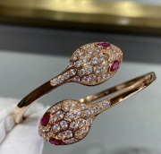 Bransoletka premium z pełnym wyposażeniem 