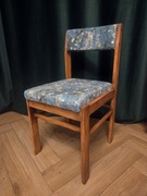 Stylowe drewniane krzesło