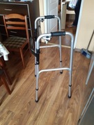 chodzik  lekki dla chorego