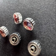 5x Koronki zegarkowe 4,9 mm – gwint 1,2 mm – tubus 2.5 M55