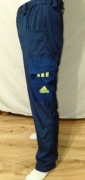 spodnie dresowe adidas adventure equipment r. M 