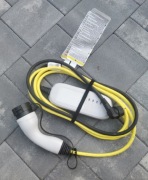 Ładowarka do samochodu elektronicznego 